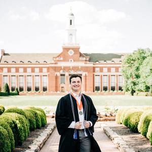 Meet your Posher, Zachary